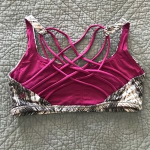 Lululemon free to be wild bra, heat wave, sz 6
